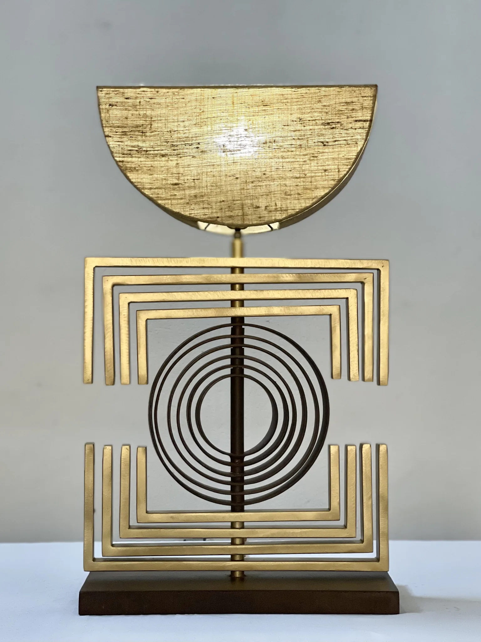 Saturno, 2023 — Luminaire, Gianluca Magnelli